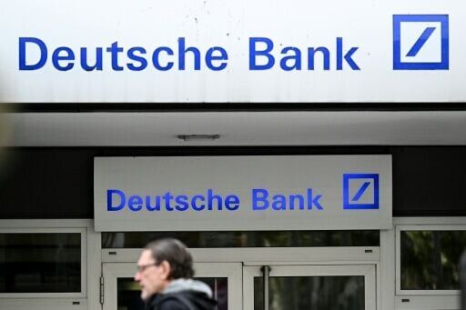 Deutsche Bank posts record profit on strong trading